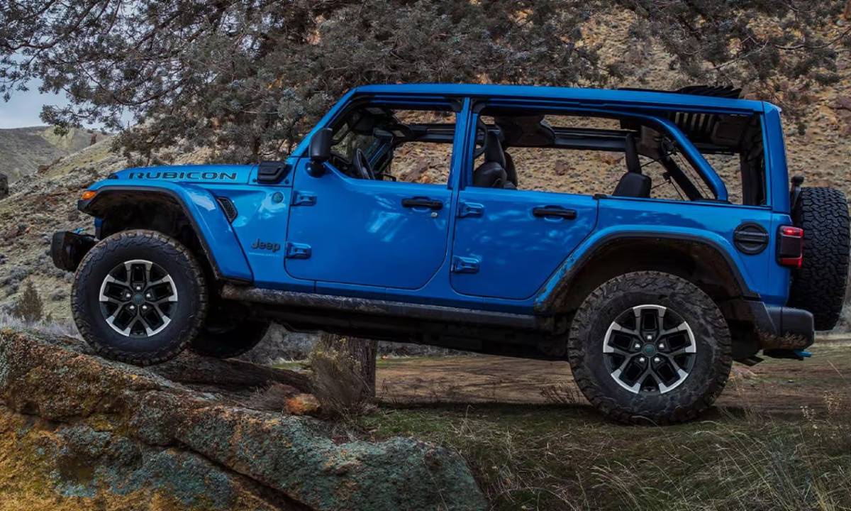 2025 JEEP WRANGLER